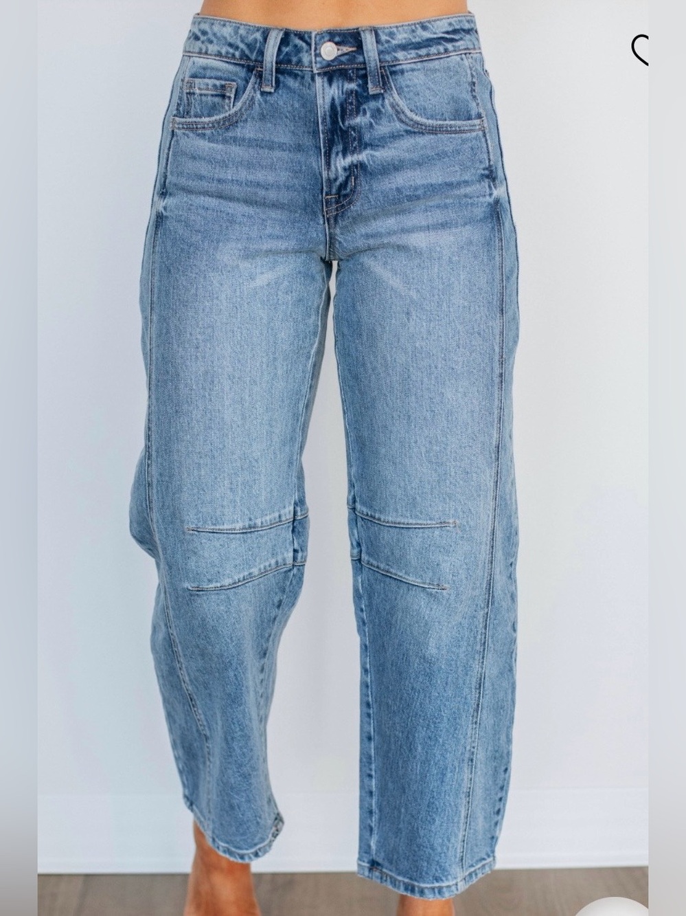 Women’s Barrel Leg Jeans